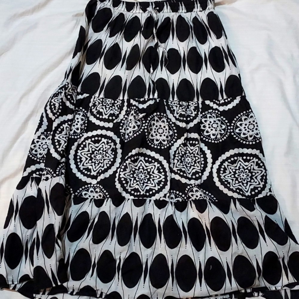 Women skirts